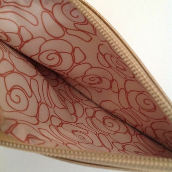 Laura Geller Gold Wristlet - Make Up Cosmetics Bag / Brand New - Picture 2 of 3